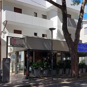 Ridente Hotel